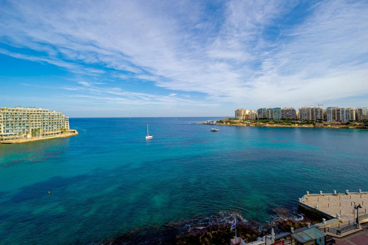 Spinola Bay Top Floor Seafront 3 Bedroom Apartment With Panoramic Sea Views - By Getawaysmalta St. Julian's Exterior foto