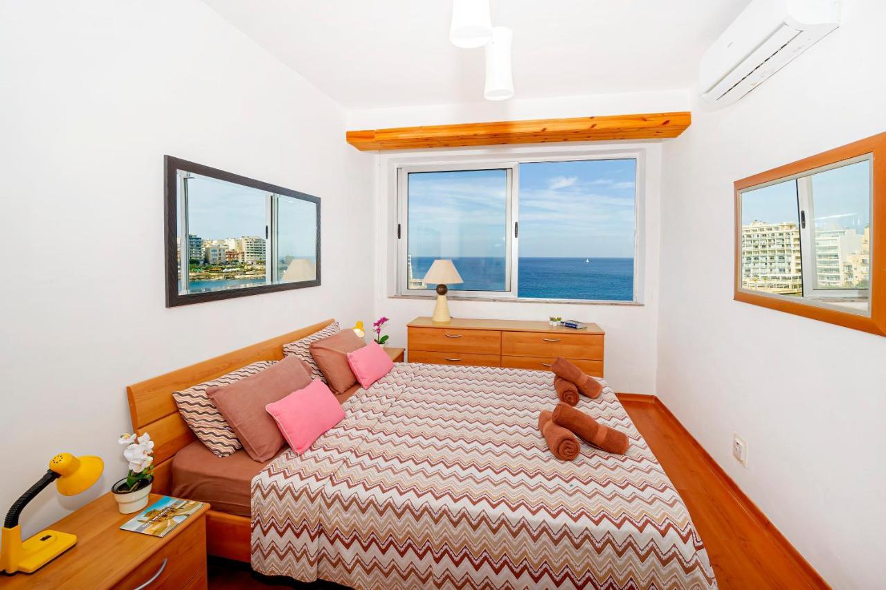 Spinola Bay Top Floor Seafront 3 Bedroom Apartment With Panoramic Sea Views - By Getawaysmalta St. Julian's Exterior foto