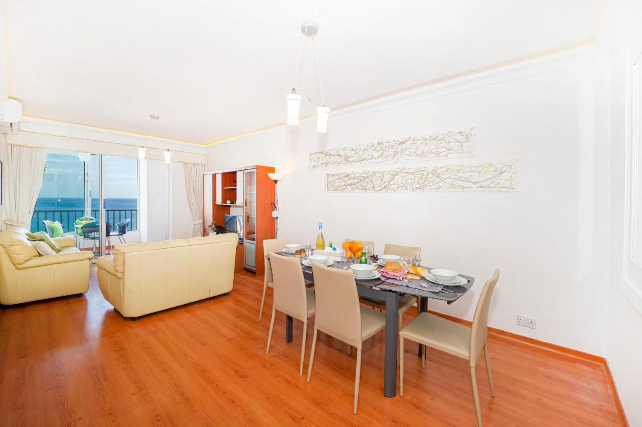 Spinola Bay Top Floor Seafront 3 Bedroom Apartment With Panoramic Sea Views - By Getawaysmalta St. Julian's Exterior foto