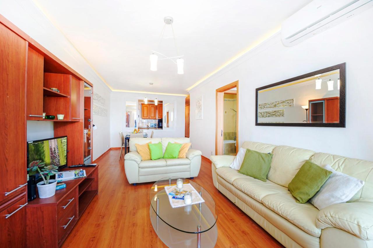 Spinola Bay Top Floor Seafront 3 Bedroom Apartment With Panoramic Sea Views - By Getawaysmalta St. Julian's Exterior foto